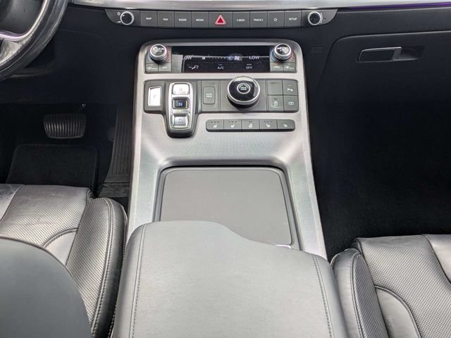 Used 2023 Red Hyundai Calligraphy image 20