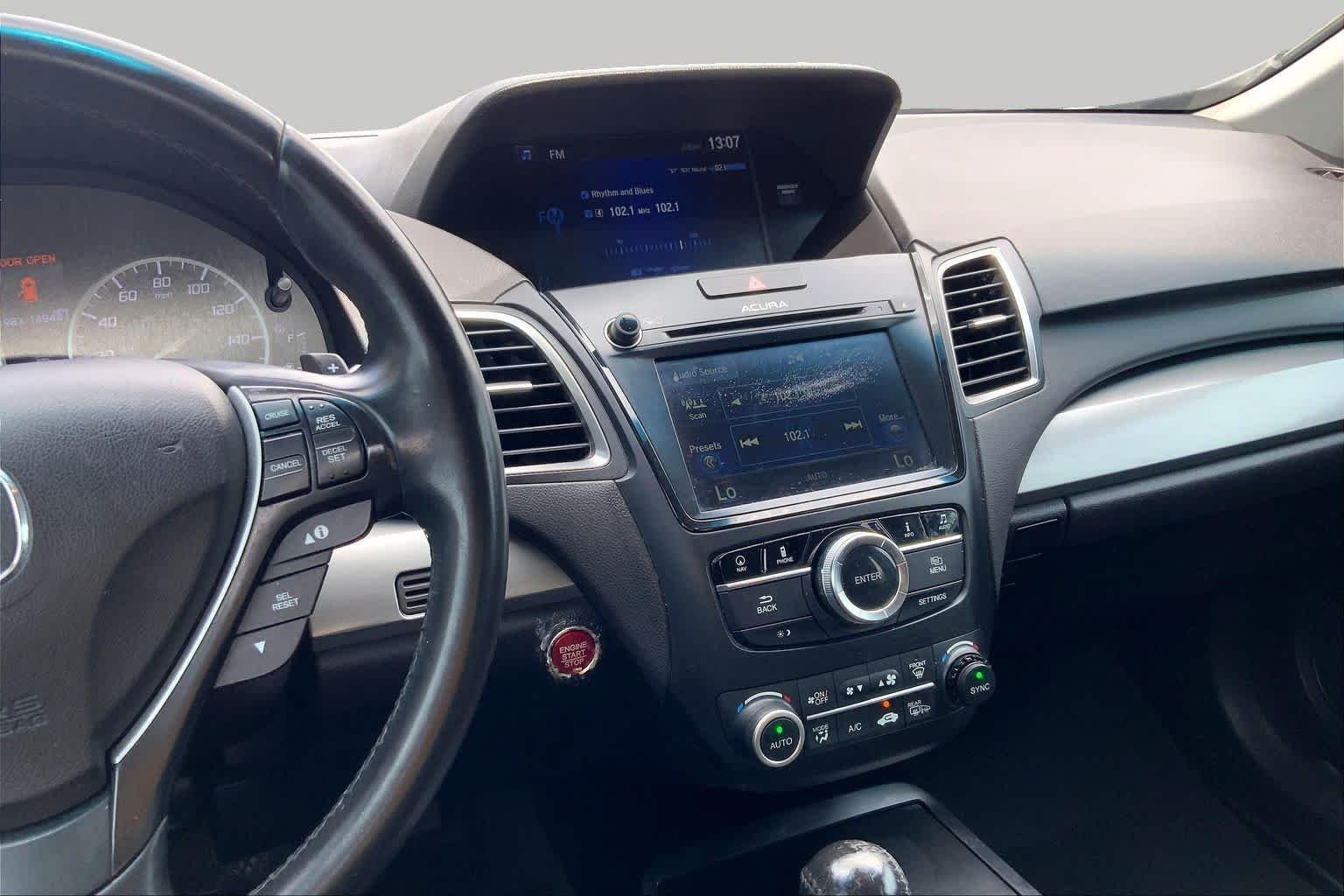 Used 2017 White Diamond Pearl Acura w/Technology Pkg image 7
