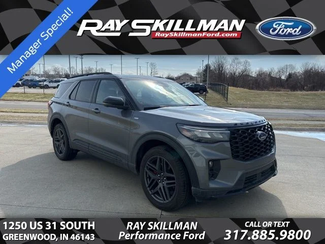 New 2026 Carbonized Gray Metallic Ford ST-Line image 1