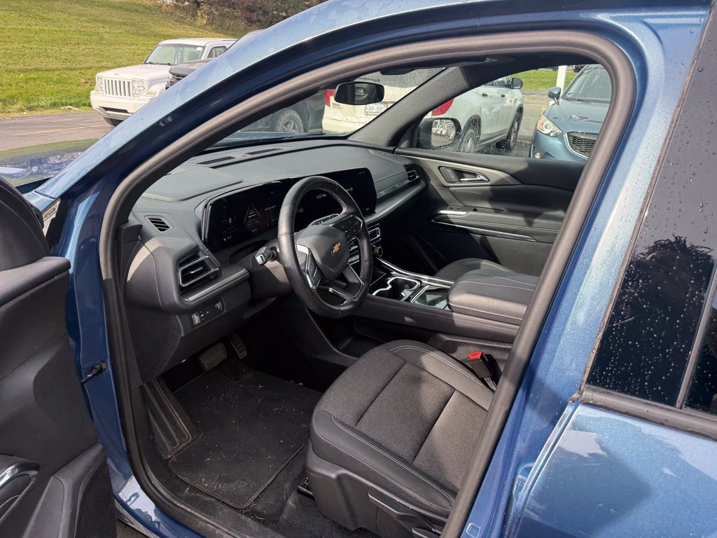 Used 2024 Blue Chevrolet LS image 9