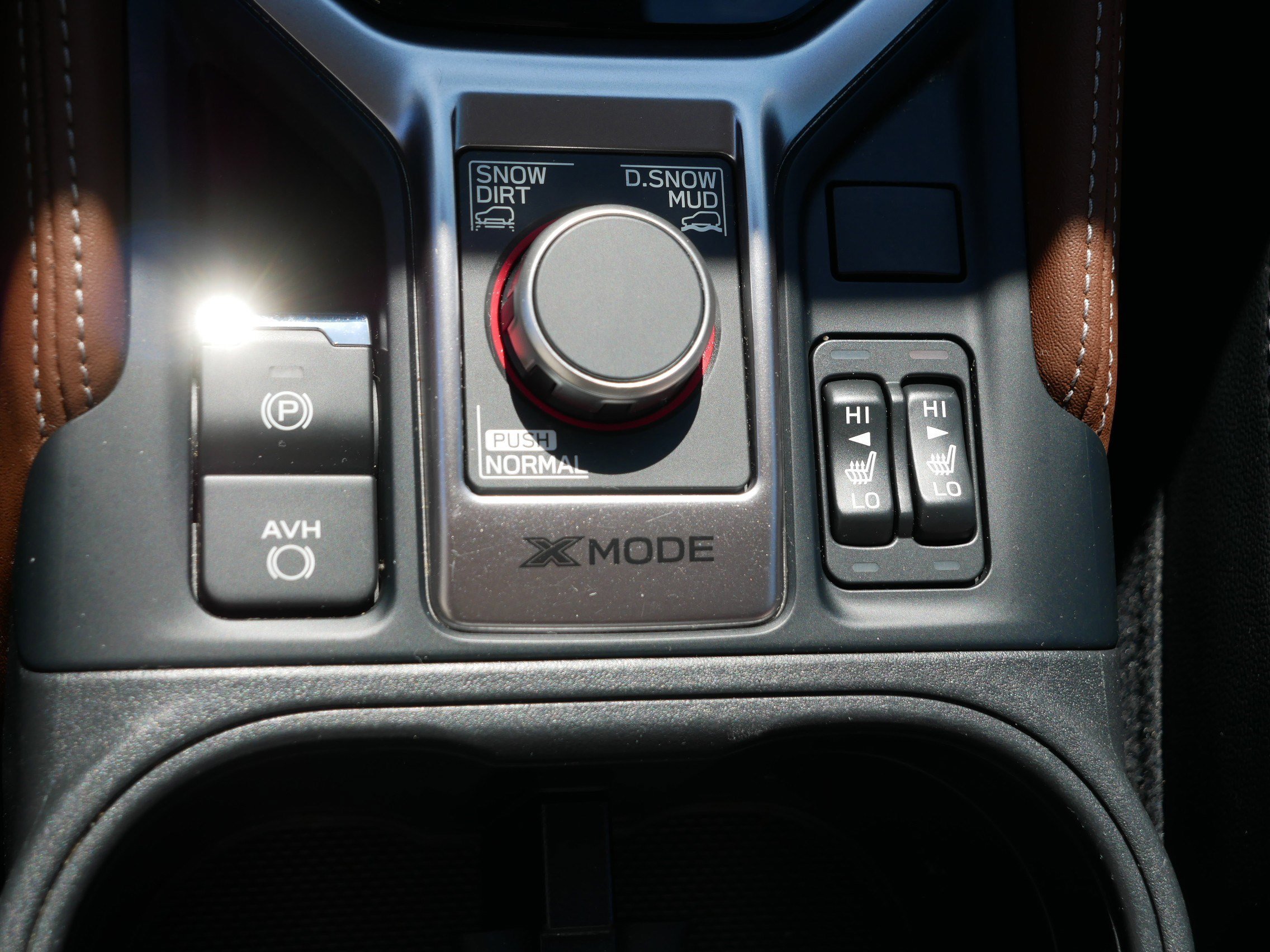 Used 2023 Crystal Black Silica Subaru Touring image 28