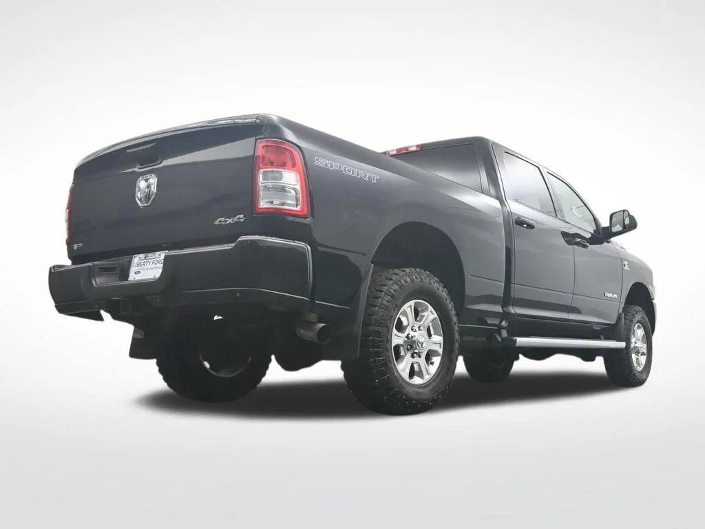 Used 2020 Diamond Black Ram Big Horn image 44