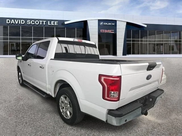 Used 2016 White Ford XL image 3