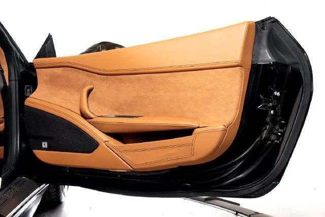 Certified Used 2012 Nero Ferrari  image 58