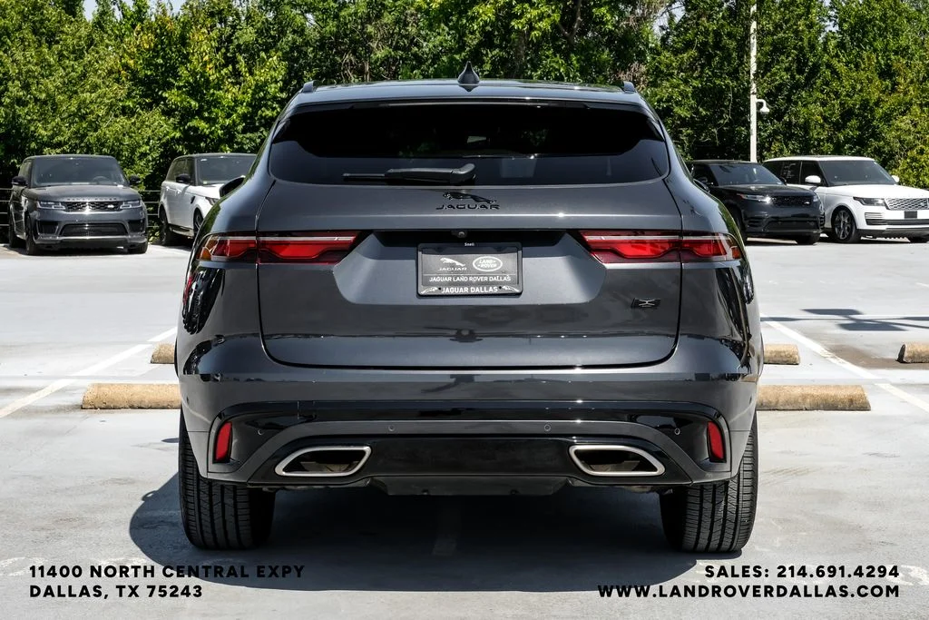 Used 2026 Grey Jaguar P400 R-Dynamic S image 7
