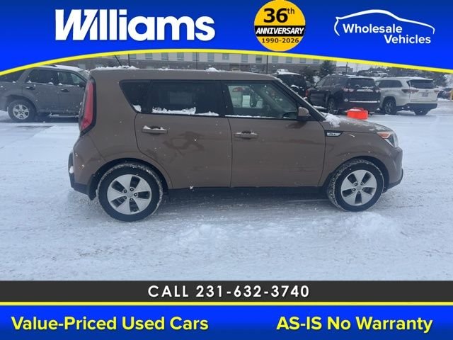 Used 2015 Kia Soul Base with VIN KNDJN2A2XF7205908 for sale in Traverse City, MI