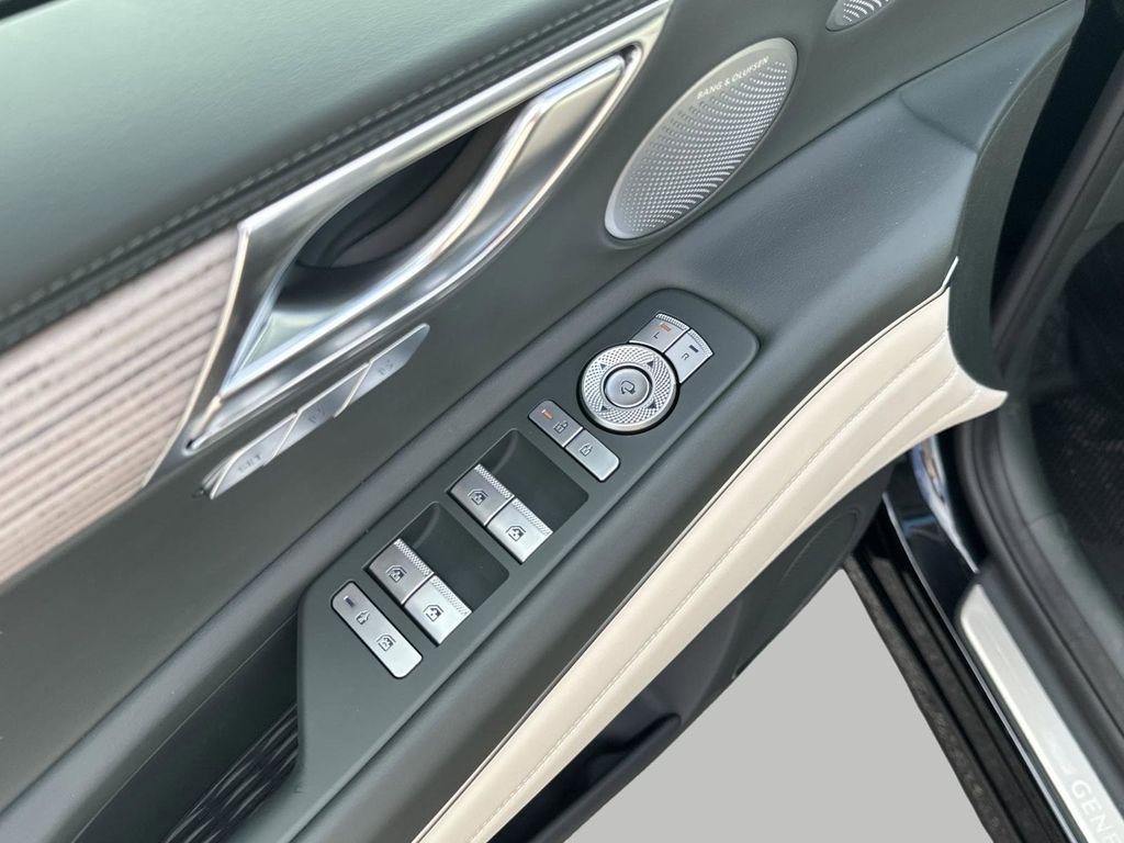 New 2026 Black Genesis 2.5T PRESTIGE image 15