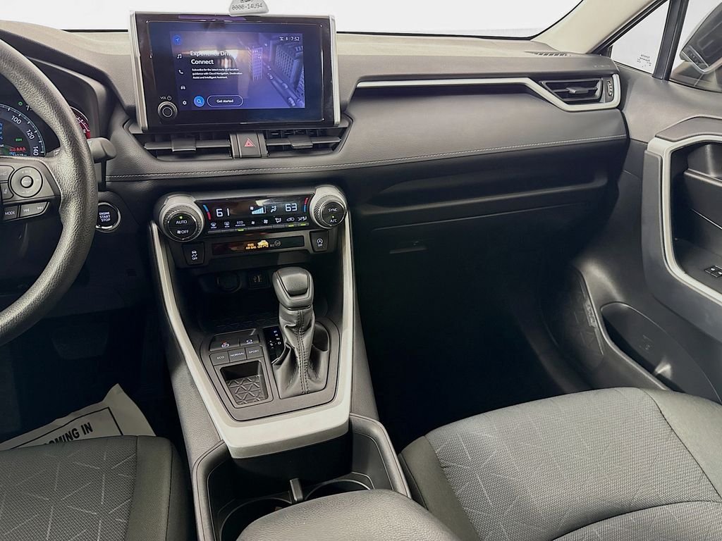 Used 2025 Midnight Black Metallic Toyota XLE image 28