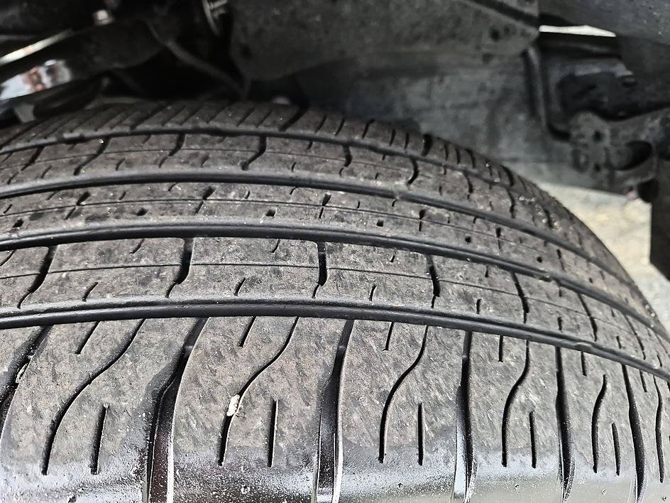 Used 2025 Cutting Edge Toyota SR5 image 11
