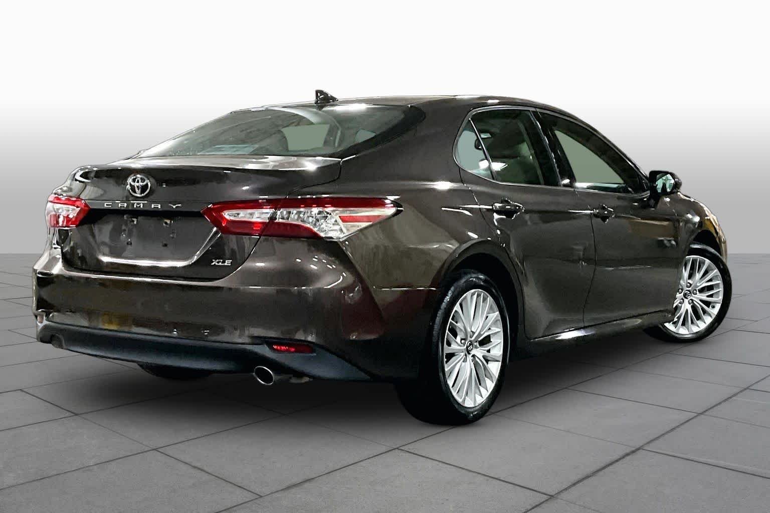 Certified Used 2018 Brown Stone Toyota XLE image 13