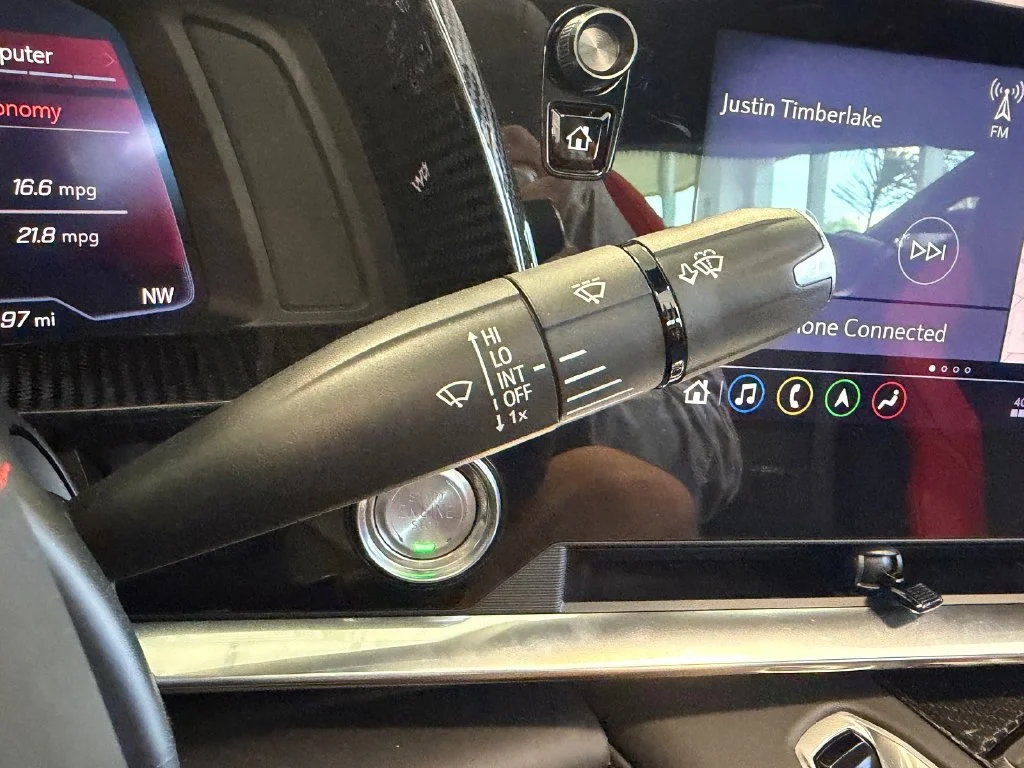 Used 2020 Black Chevrolet Stingray image 31