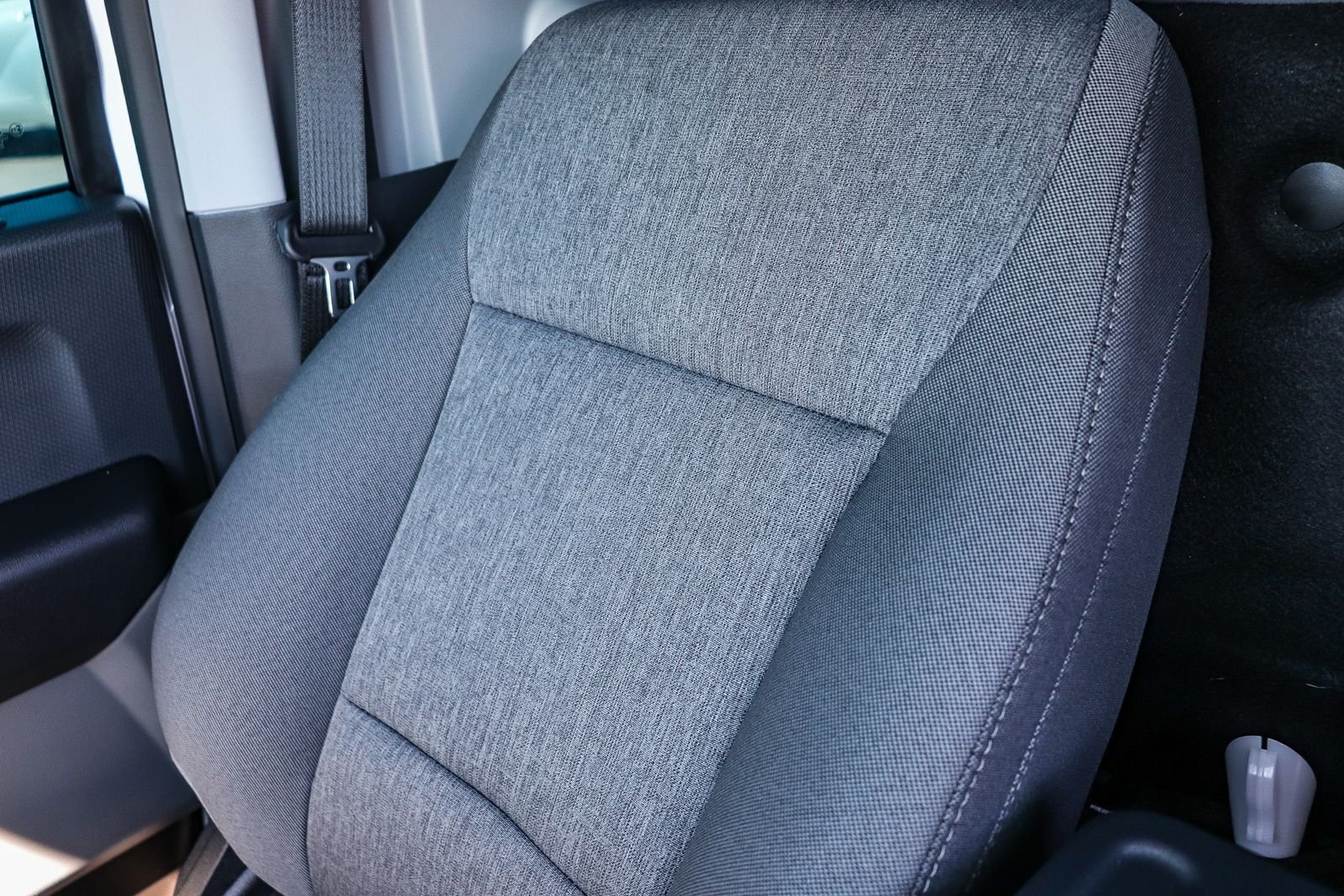 Certified Used 2025 Oxford White Ford XL image 25