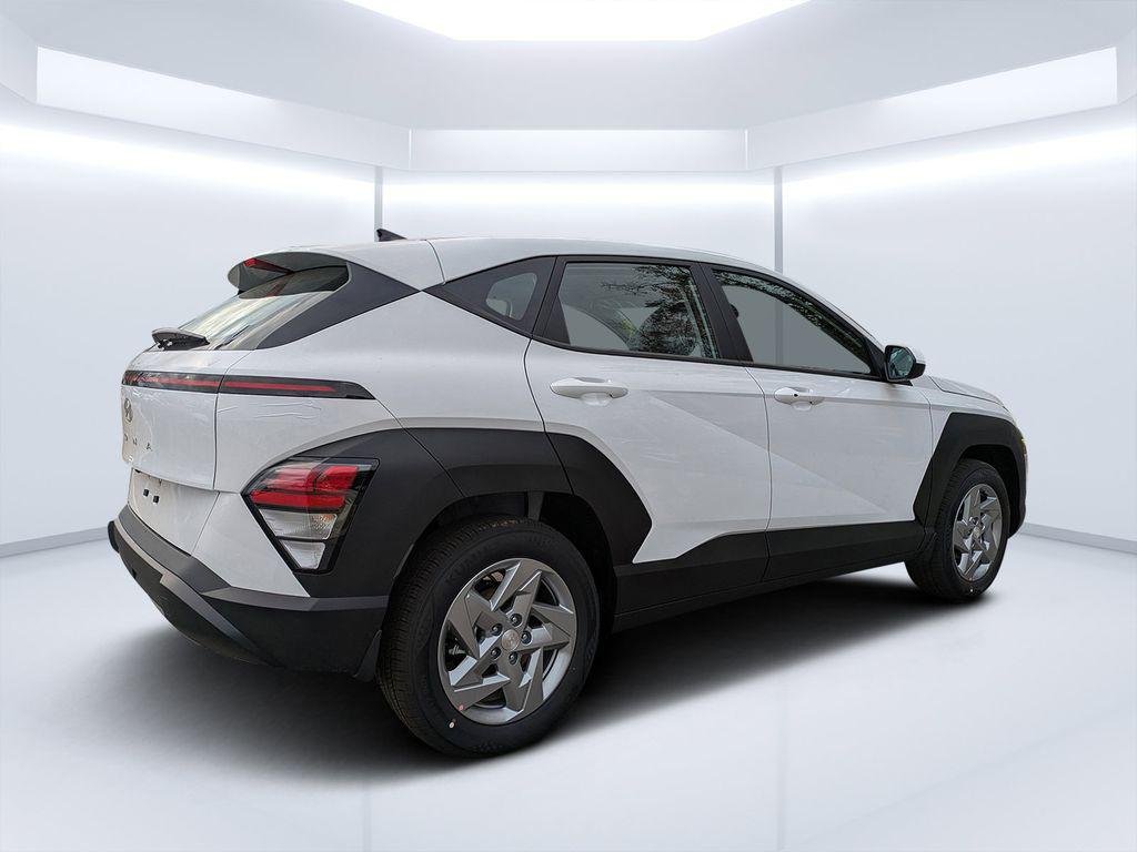 New 2026 White Hyundai SE FWD image 6