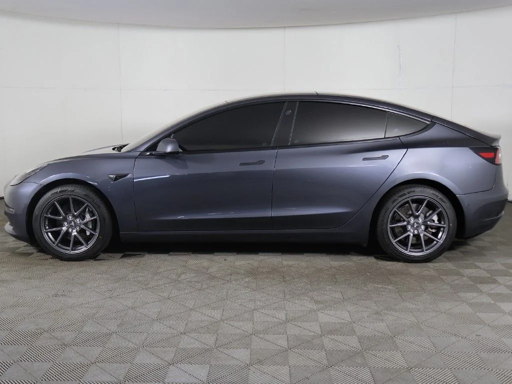 Used 2022 Silver Tesla Long Range image 20