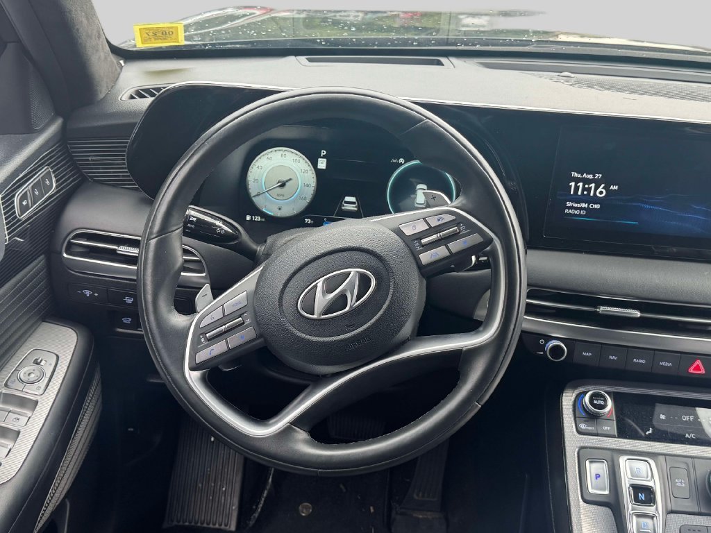 Used 2024 Black Hyundai Calligraphy image 13