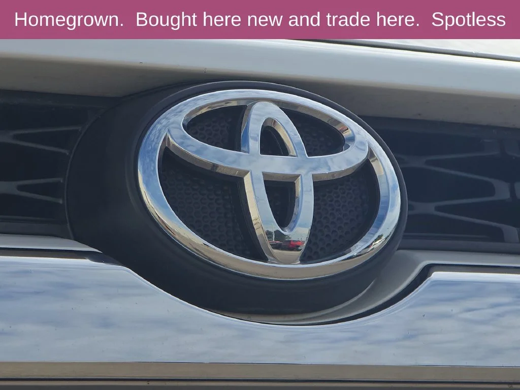 Used 2017 White Toyota Limited image 35