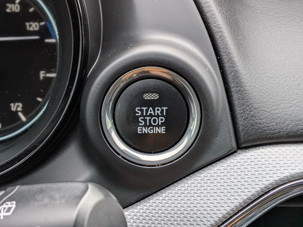 Used 2022 Red Mazda Signature image 15