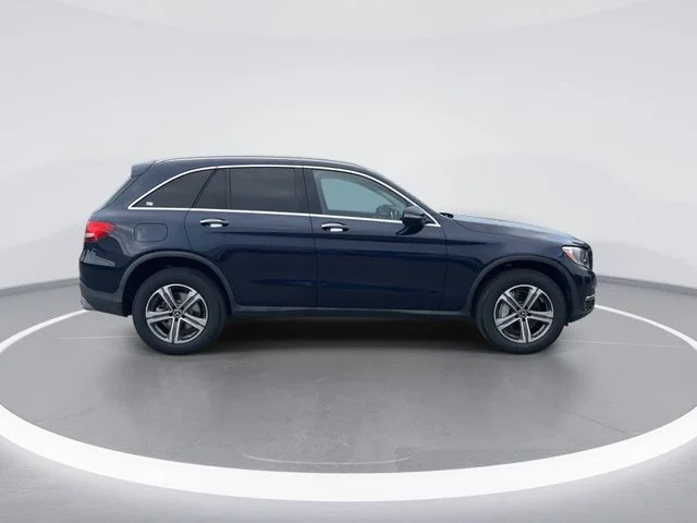 Used 2019 Blue Mercedes-Benz GLC 300 image 8