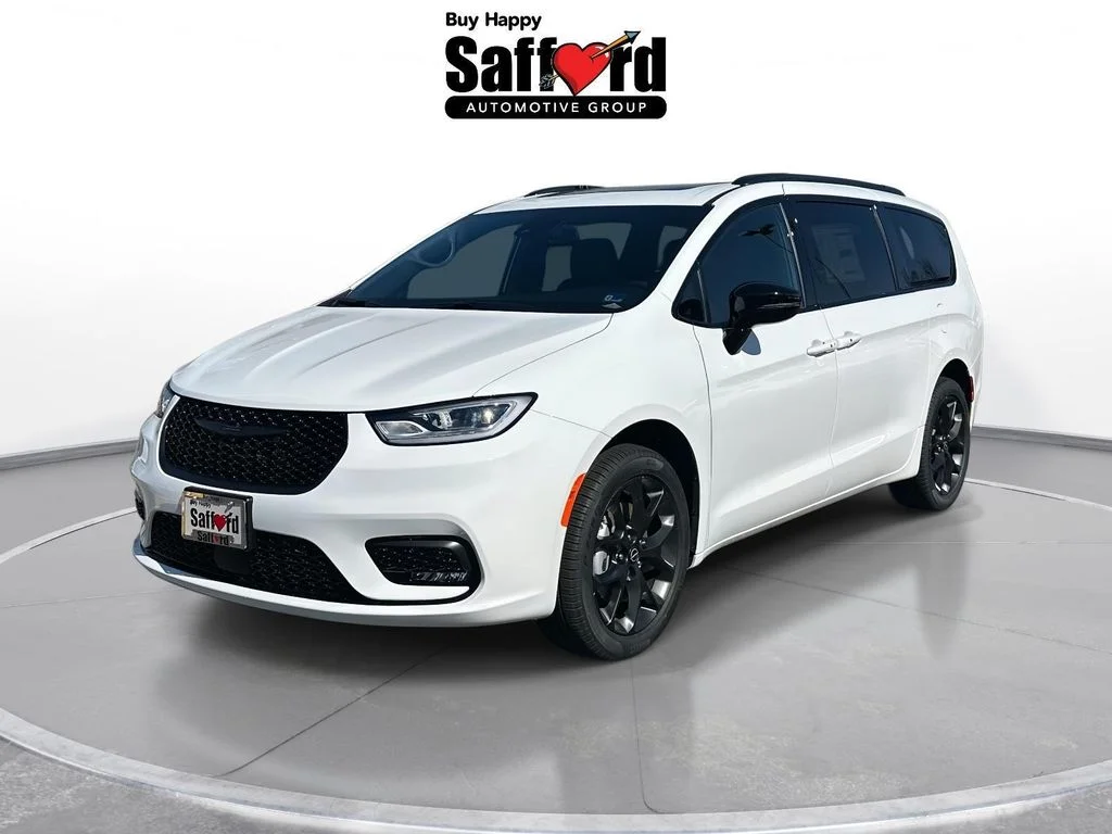 2026 Chrysler Pacifica Select AWD's photo
