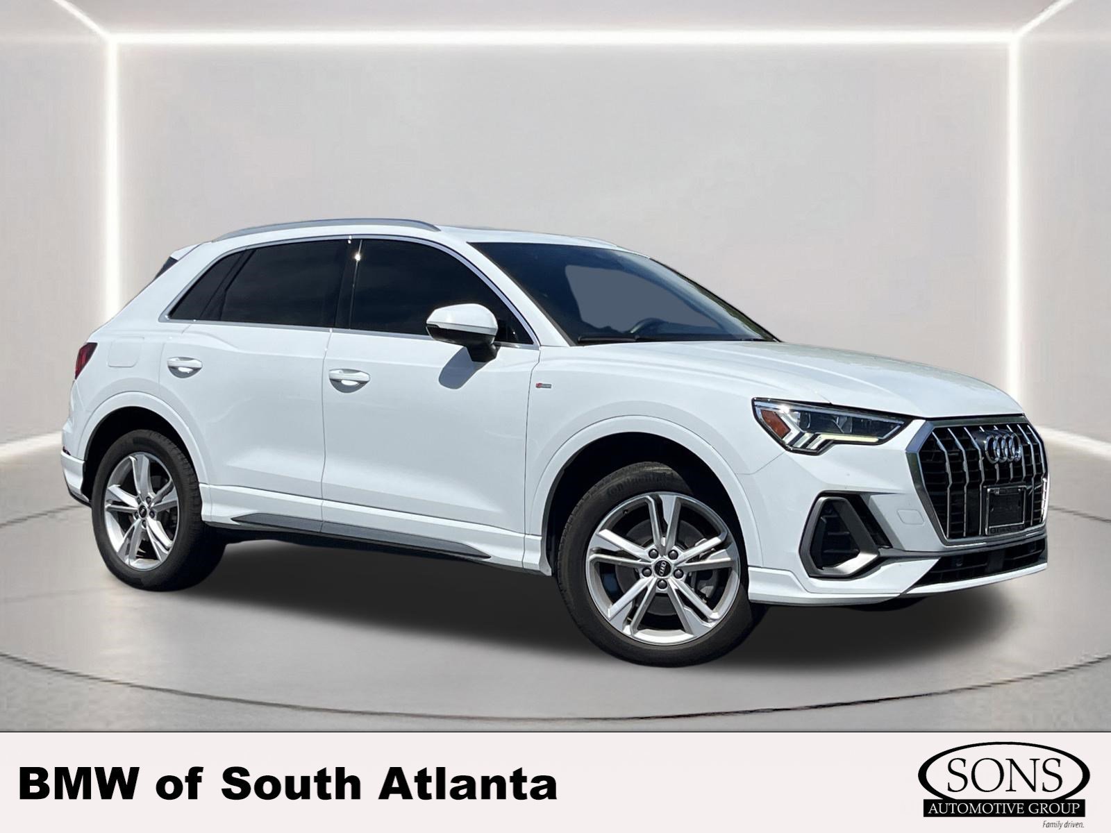 2022 Audi Q3