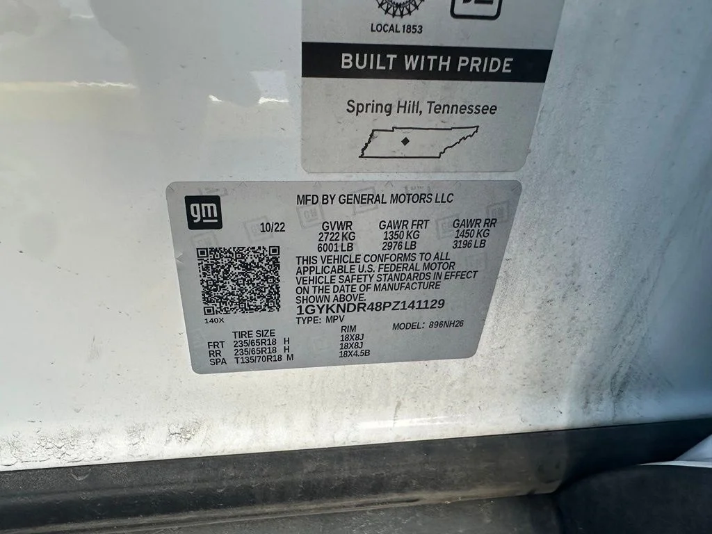 Used 2023 White Cadillac Premium Luxury image 39
