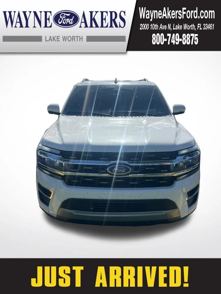 2024 Ford Expedition Limited's photo