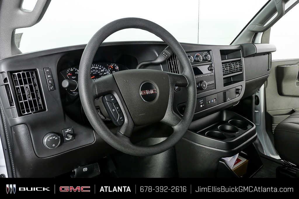 New 2025 Summit White GMC Work Van image 7