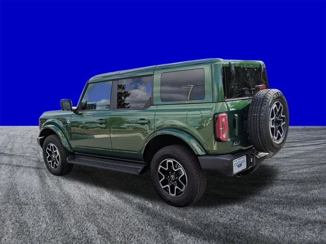 Certified Used 2025 Eruption Green Metallic Ford Outer Banks image 6