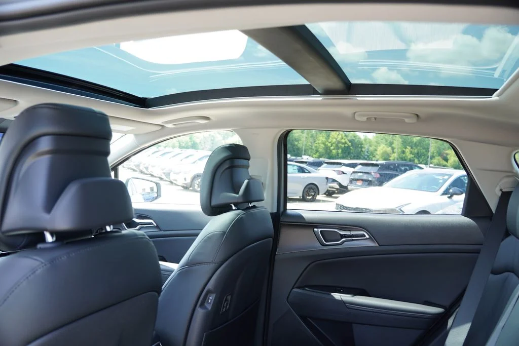 New 2026 Wolf Gray Kia EX image 12
