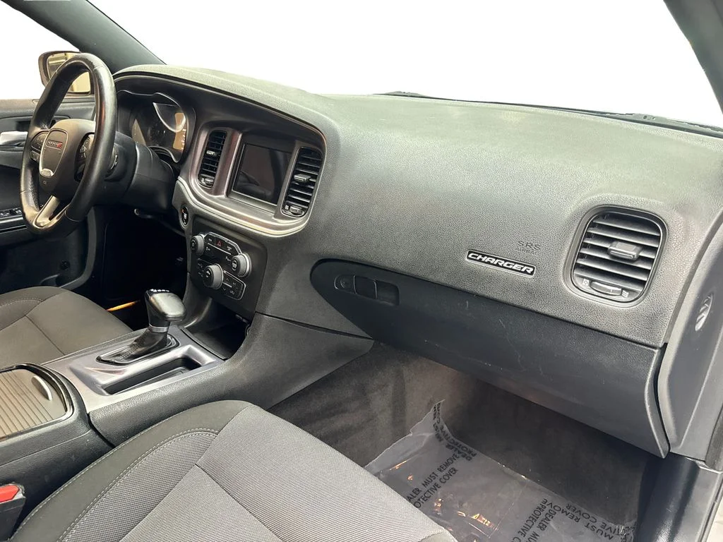 Used 2018 Gray Dodge SXT image 52