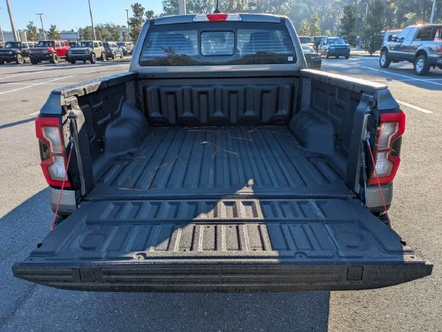 New 2026 Carbonized Gray Metallic Ford XLT image 13