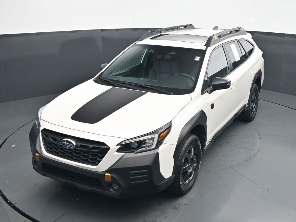 Used 2023 Crystal White Pearl Subaru Wilderness image 13