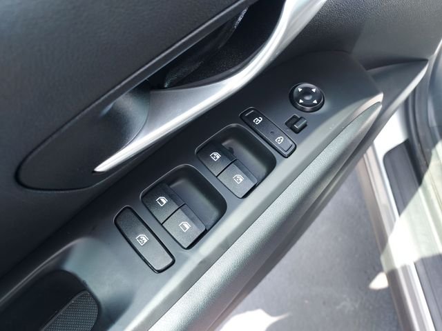 Used 2024 Silver Hyundai SEL image 11