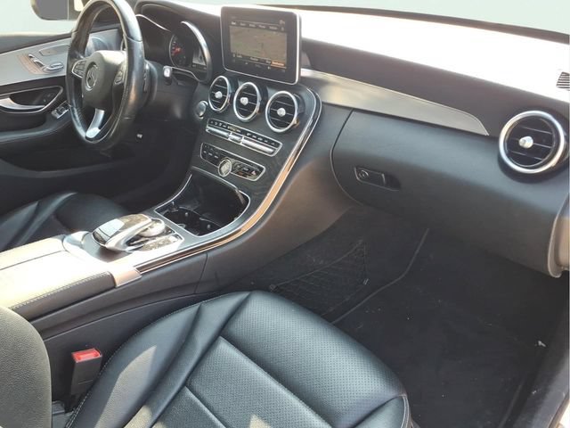 Used 2018  Mercedes-Benz C 300 image 24