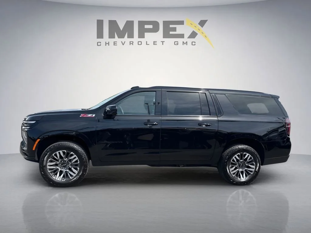 Used 2025 Black Chevrolet Z71 image 2