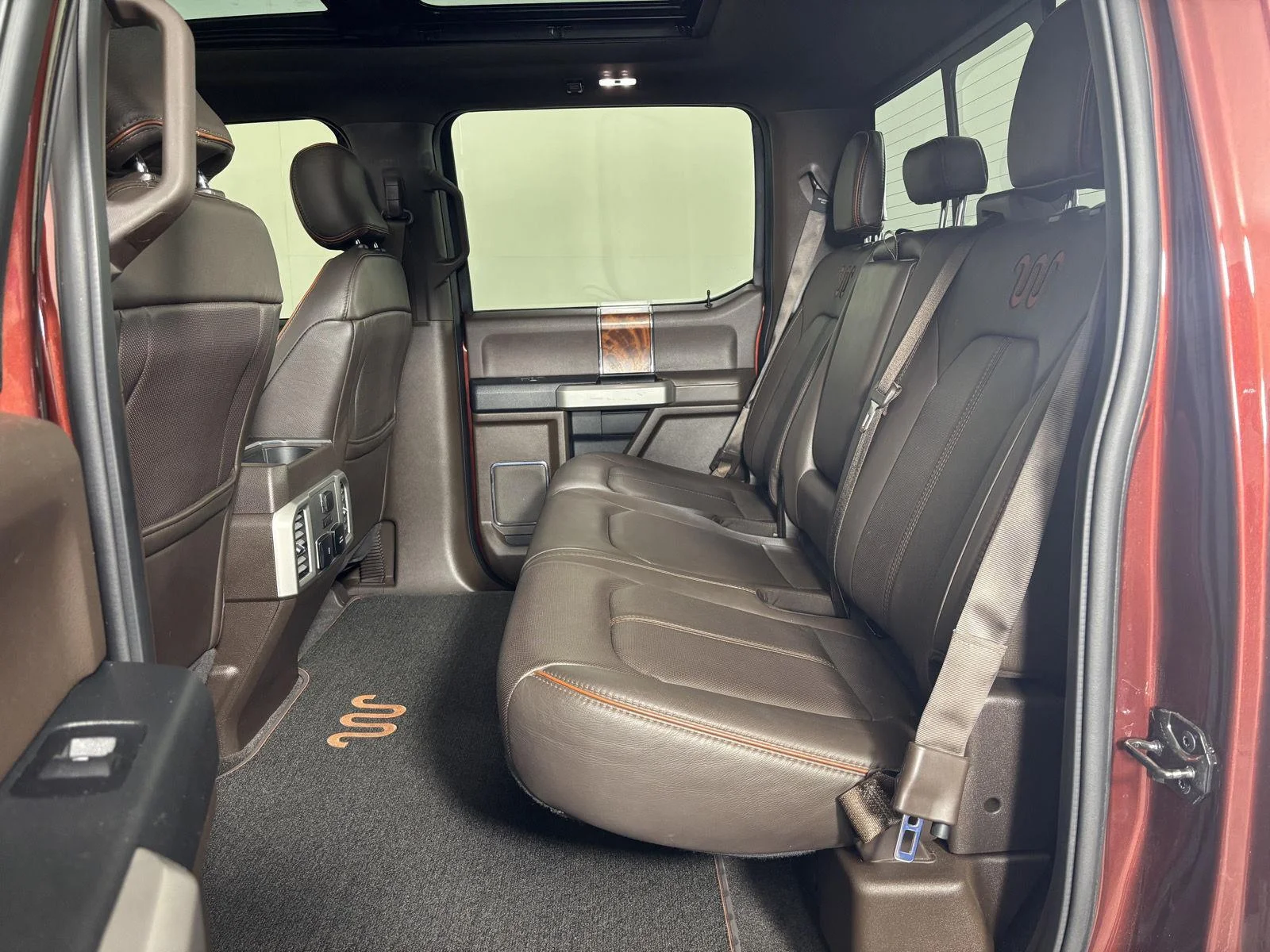 Used 2017 Bronze Fire/Caribou Ford King Ranch image 15
