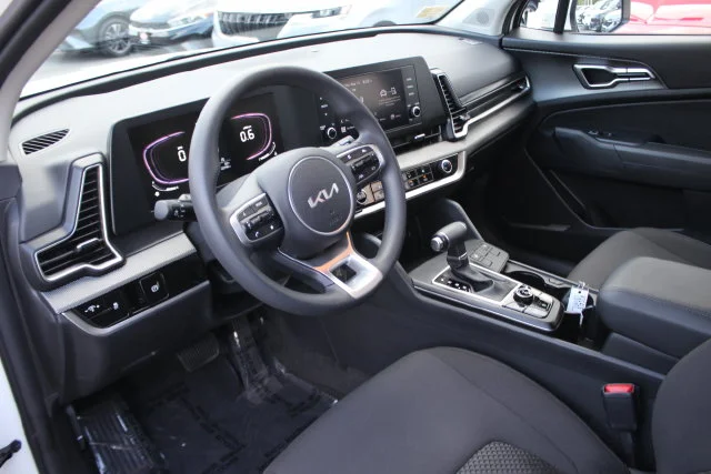 Used 2023 White Kia LX image 3