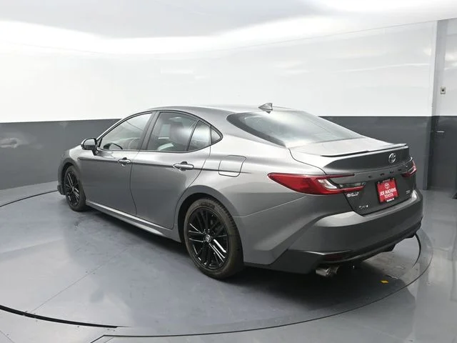 Used 2025  Toyota SE image 6