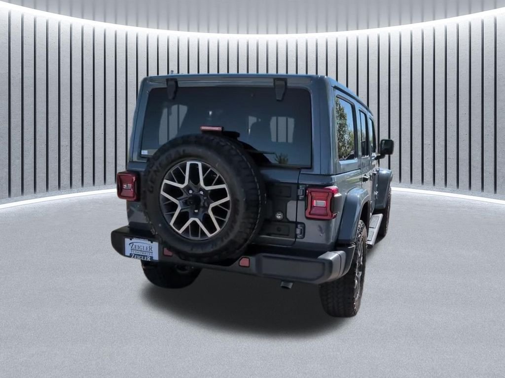 Used 2024 Gray Jeep Sahara image 5