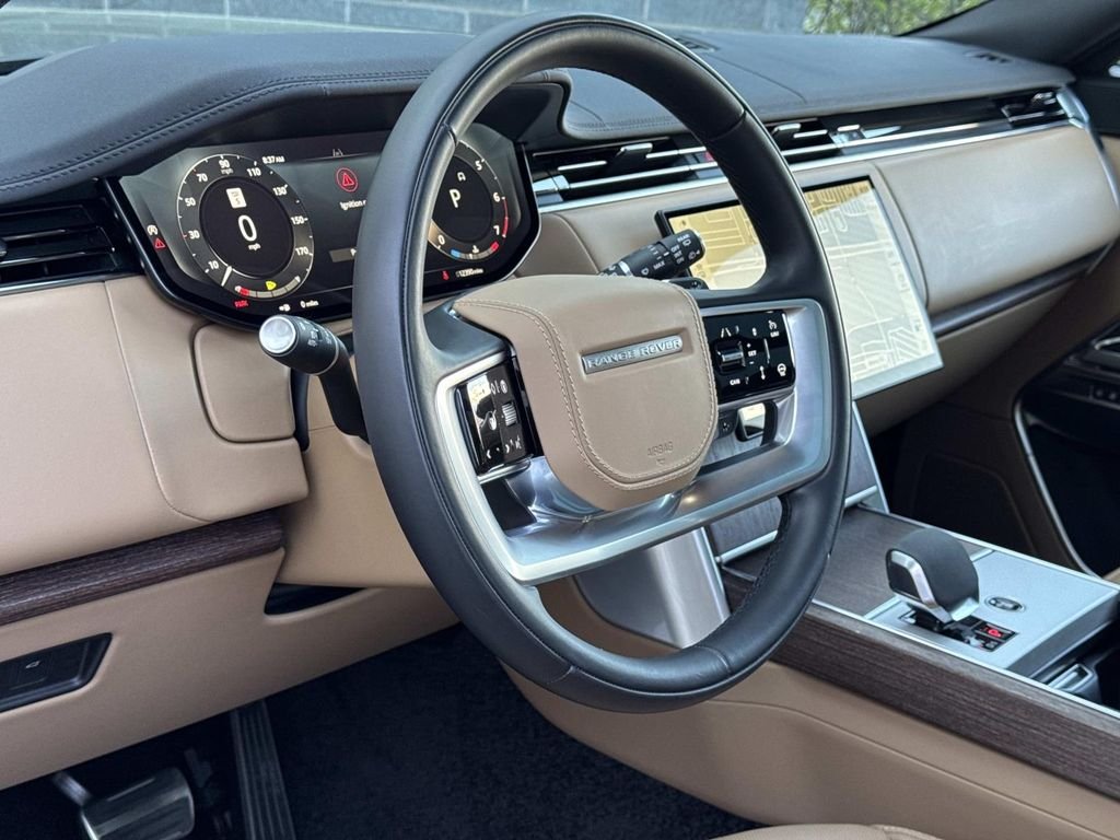 Certified Used 2024 Santorini Black Metallic Land Rover SE image 22