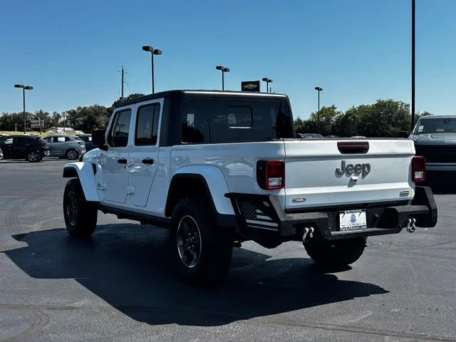 Used 2020 White Jeep Overland image 5