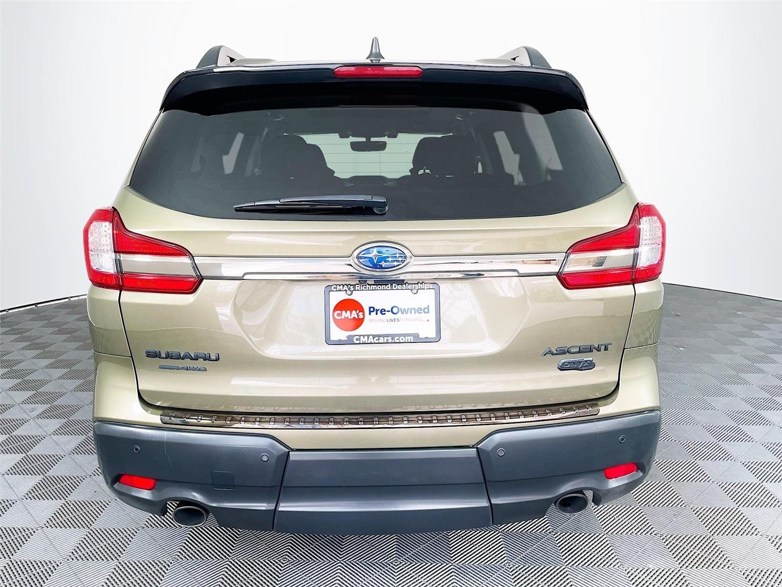 Used 2022 Autumn Green Metallic Subaru Onyx Edition image 7