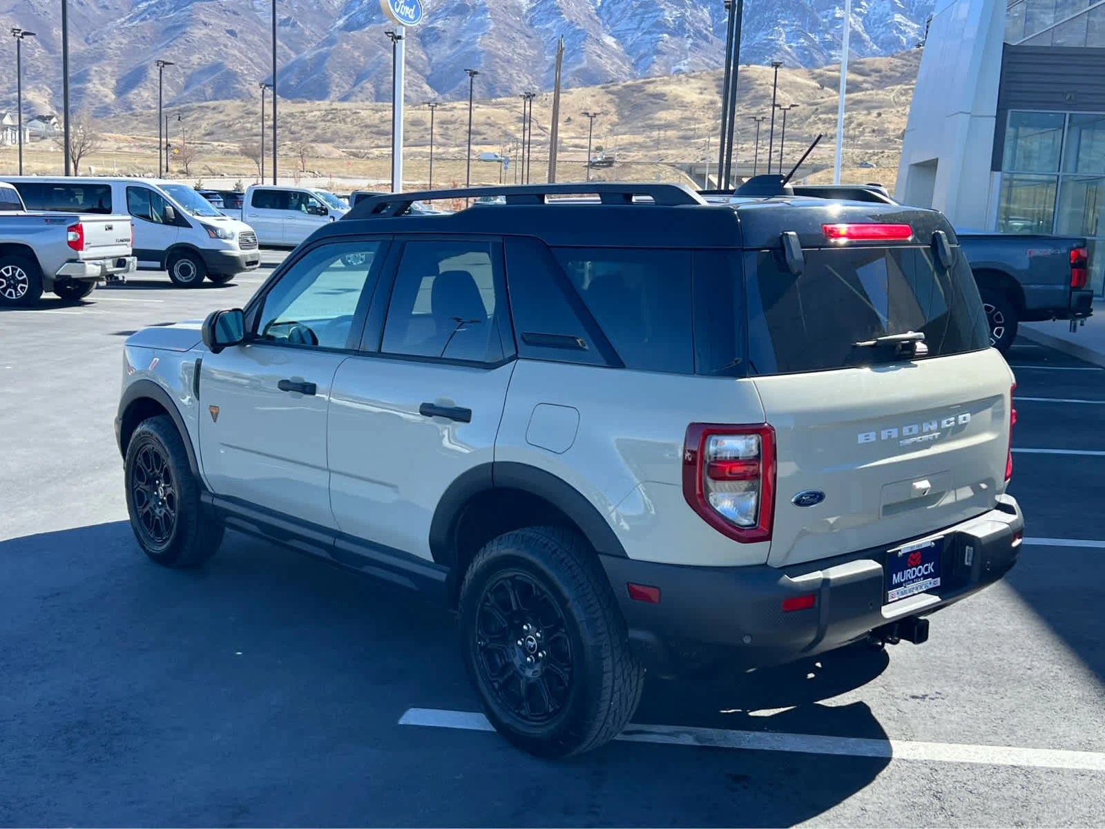 Used 2025 Desert Sand Ford Badlands image 11