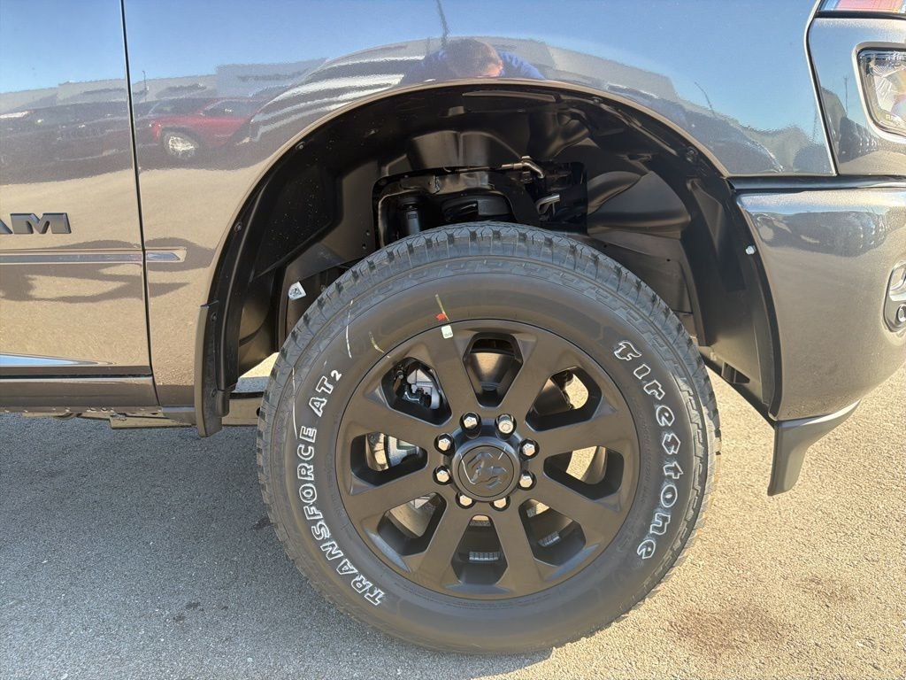 New 2026 Granite Crystal Metallic Clearcoat RAM Big Horn image 22