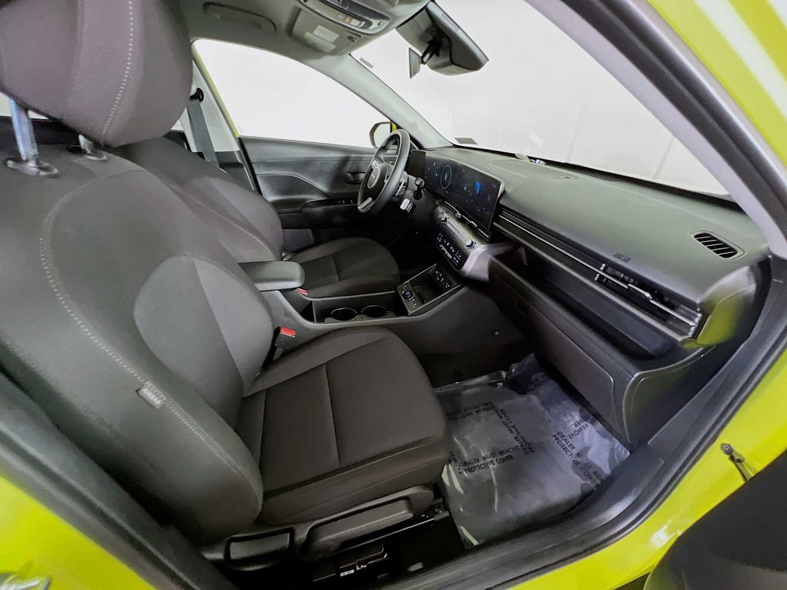 Used 2025 Neoteric Yellow Hyundai SEL Convenience image 25
