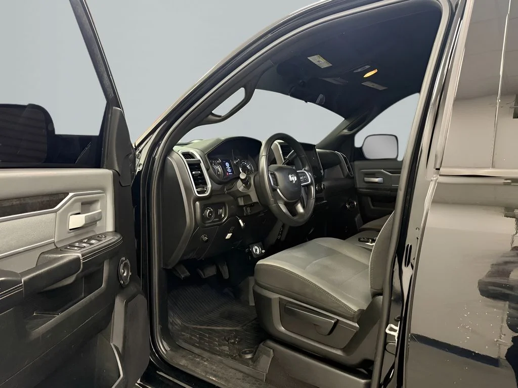 Used 2021 Black Ram Big Horn image 9