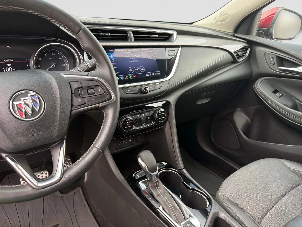 Used 2023 Red Buick Select image 28