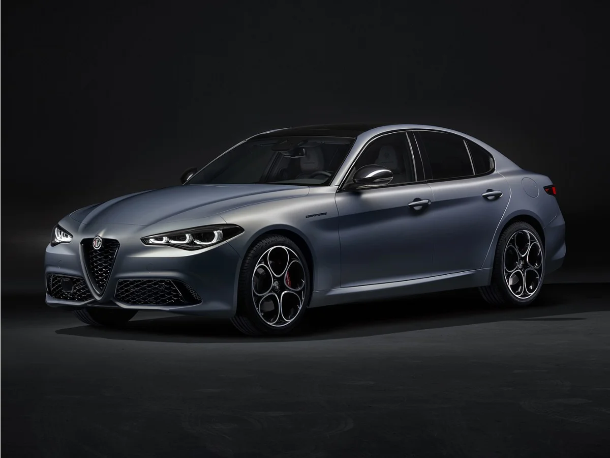 2024 Alfa Romeo Giulia Veloce RWD's photo