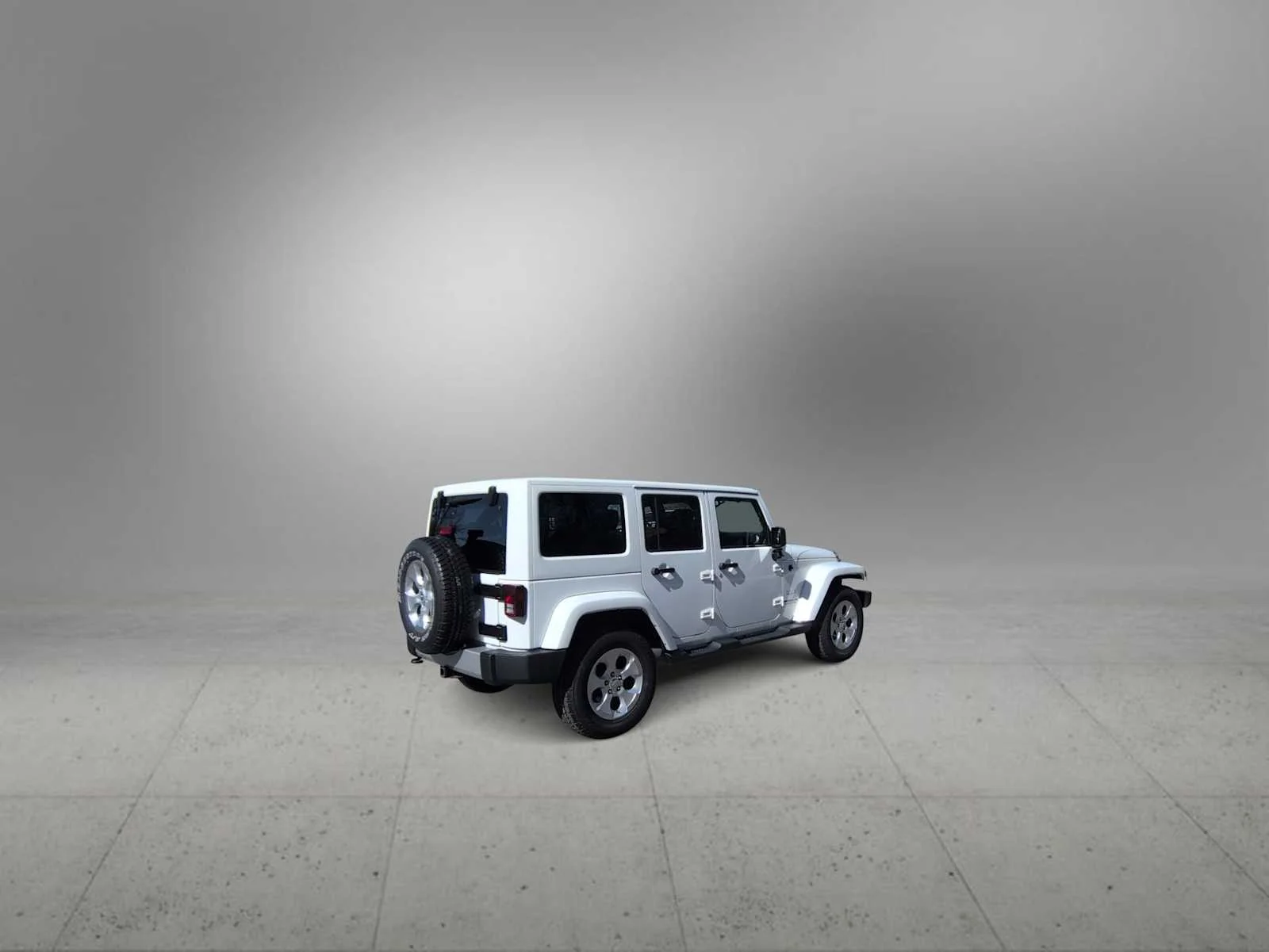 Used 2014 Bright White Clearcoat Jeep Sahara image 8