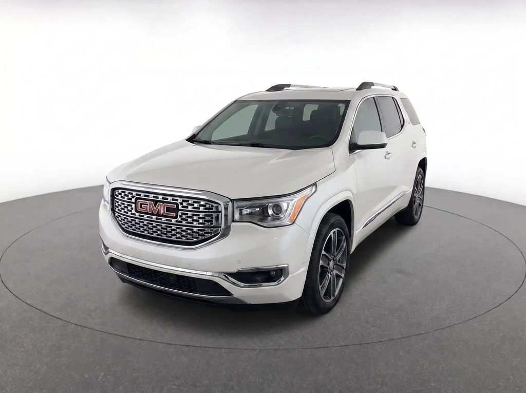2017 GMC Acadia Denali AWD's photo